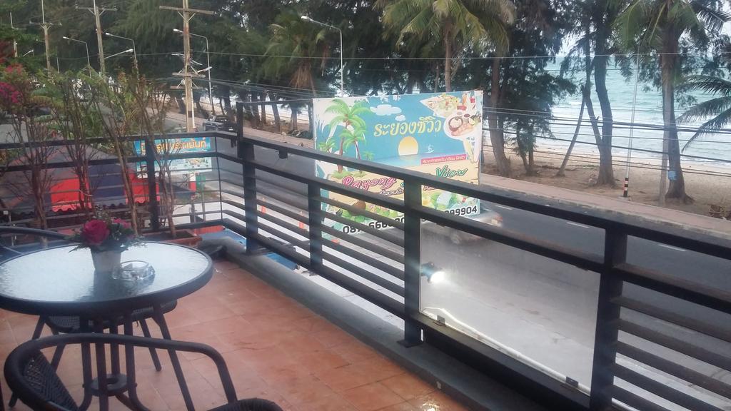 Rayong Sea View Apartment Ban Chak Phai Exterior foto