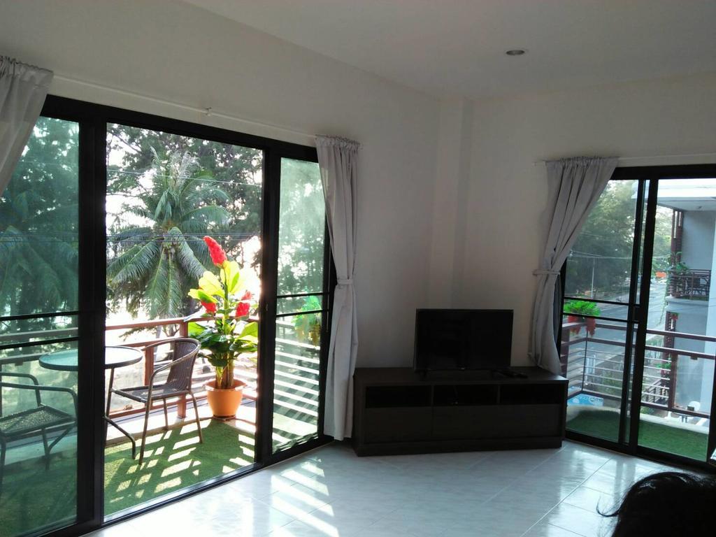 Rayong Sea View Apartment Ban Chak Phai Exterior foto