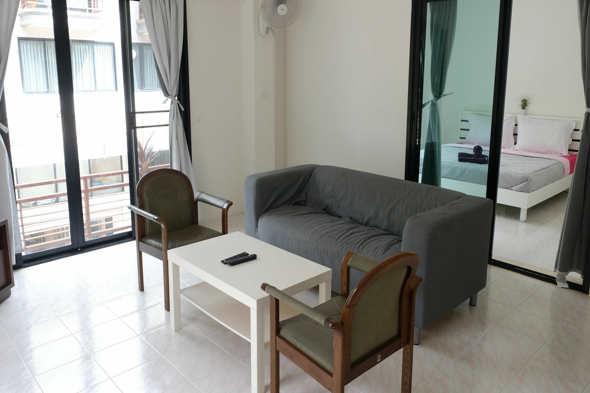 Rayong Sea View Apartment Ban Chak Phai Exterior foto