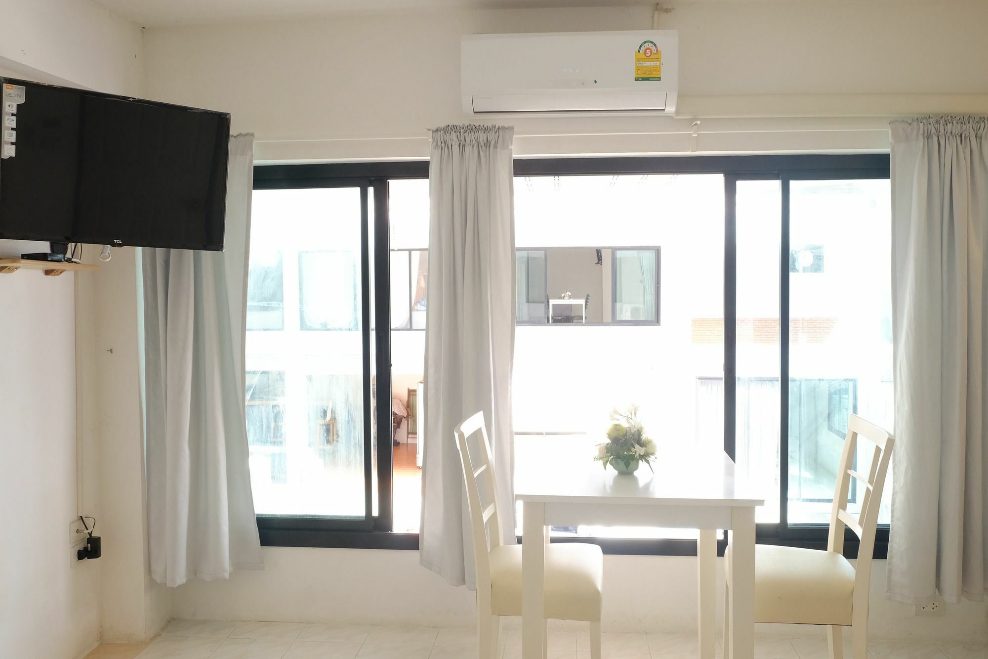 Rayong Sea View Apartment Ban Chak Phai Exterior foto