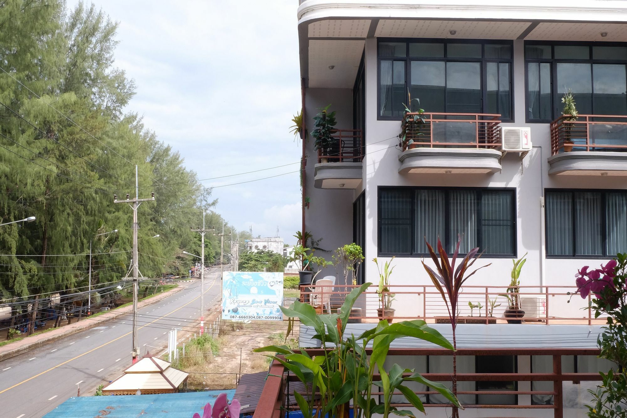 Rayong Sea View Apartment Ban Chak Phai Exterior foto